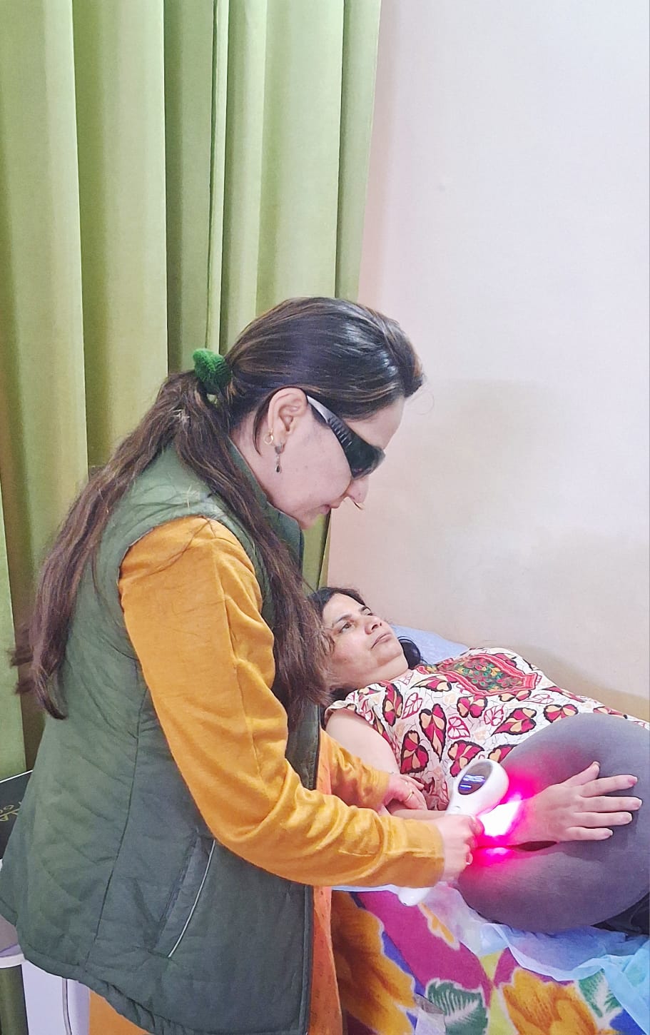 Neck and back pain therapy